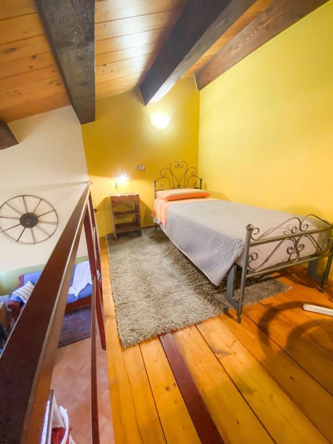 אורבינו Ca' Tomassino Holiday Apartments מראה חיצוני תמונה